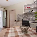 One-bedroom In I Διαμέρισμα Ρόβινι